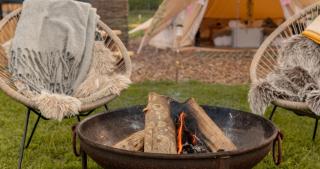 Broadleaves Luxury Glamping - Ticknall - 3