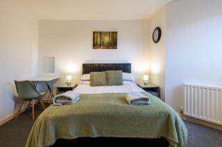 Dundee City centre apartment with three bedrooms - Dundee - 7