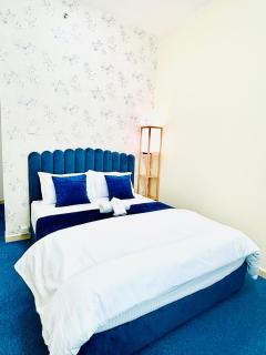 Vista Luxury Home With Parking - Ajman - 7