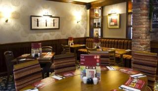 Charter Hotel Telford - - 5