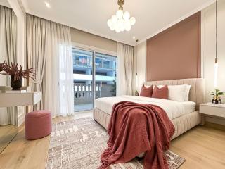 Stylish JVC 2BR Stay with Guest Room Rose Gold Accents - 9