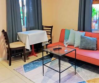 Dolfijn Studios - Paramaribo - 8