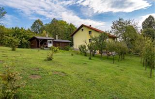 Stunning Apartment In Vrbovsko - Vrbovsko - 3