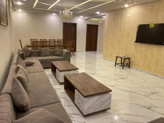 Riviera Resort - 6