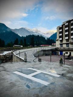 Riviera Resort - 1