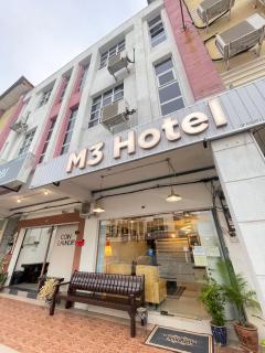 M Three Hotel by SECOMS - 7
