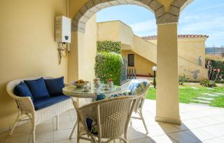 Gorgeous Apartment In Porto San Paolo - 5