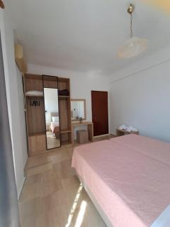 Lord Complex - Agios Georgios - 3