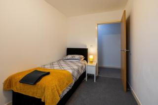 Dundee City centre apartment with three bedrooms - Dundee - 1