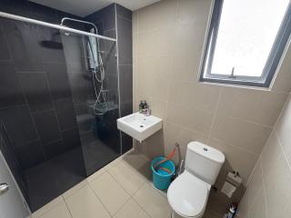 The Makcik's Homestay at Almyra Residence - Kajang - 3