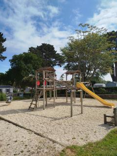 Mobil home cosy dans camping 4 étoiles - 2