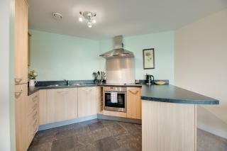 Stephenson Sleepers Apartments - By Week2Week - Gateshead - 4