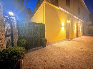 Argenteria Holiday Home - Casa Santa - 8