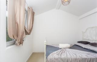 2 Bedroom Beautiful Home In Kastav - 2