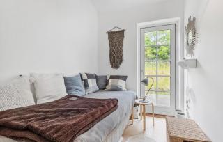 Cozy Home In Dronningmølle With Wifi - Dronningmølle - 0