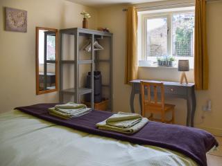 Lily Pad 7 - Uk43916 - Nassington - 4
