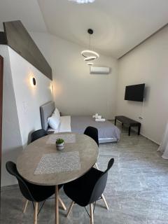 NATALIE'S APARTMENTS - Mákri - 4