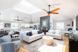 Newly Renovated Semi-Oceanfront Duck Home With Pool - Duck - 7