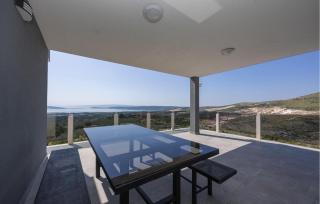 Awesome Home In Prgomet With Wifi - 5