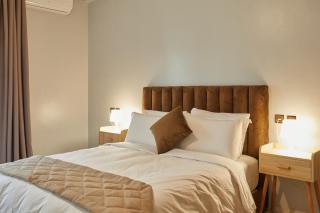 3 Bedrooms and Room Balcony in Central Casablanca - 1