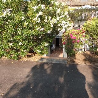 Golfe de Saint Tropez, Evasion ensoleillée, 1 chambre , 1 canapé lit , terrasse - Gassin - 5