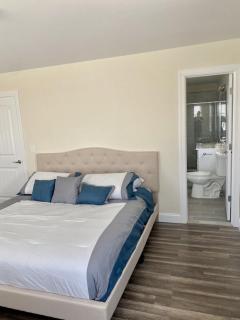 Luxury Beachfront penthouse with rooftop ocean views off private balcony - Seaside Heights - 8