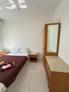2-Bedroom Apartment in Gzira R3A - Il-Gżira - 3