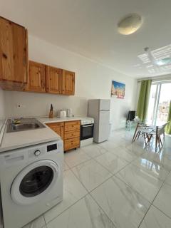 2-Bedroom Apartment in Gzira R3A - Il-Gżira - 1