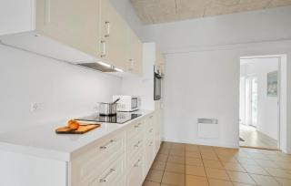 Lovely Apartment In Nexø With Wifi - 5