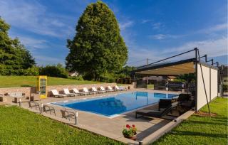 Gorgeous Home In Slunj With Kitchen - Slunj - 1