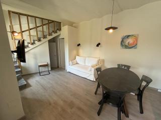 Cozy Home Away - Lecco - 8