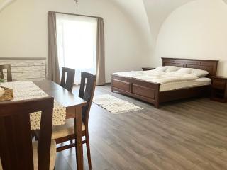 Kolostori Apartmanok - Vasvár - 2