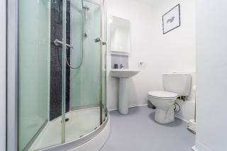 Alexandra House Simple City Stays - - 4