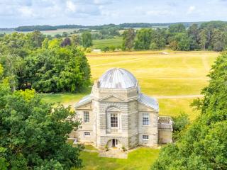A Duke's Spectacular grand folly - The Temple - - 0
