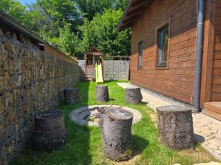Chalet Fiona with jacuzzi - Mýto pod Dumbierom - 2