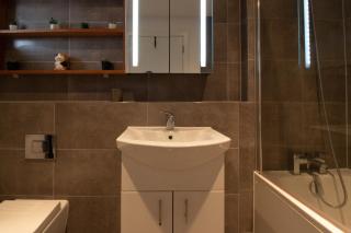 modern 2 bedroom @ Nine Elms Station B - Londra - 5