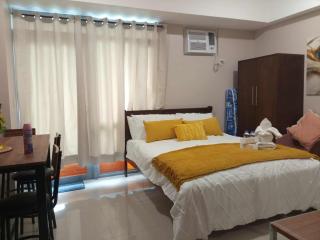 Queen V Staycation Tower D - Manila - 0