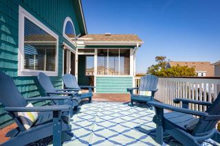 Pool Spa & Game Room Steps from Shore - Corolla - 3