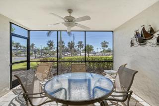 Crescent Royale 115 - Siesta Key - 3