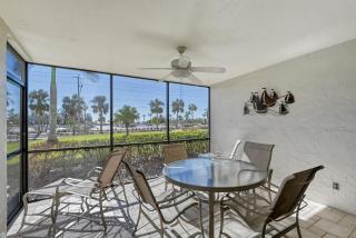 Crescent Royale 115 - Siesta Key - 2