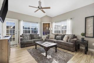 Branson Nook • Pool & Hot Tub, Near Attractions - Branson - 9