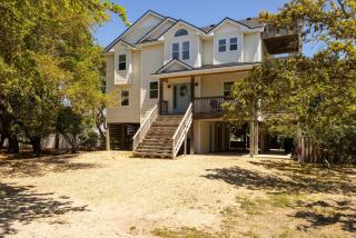 Oceanside retreat with pool & spa June Weeks Open - Sanderling - 0