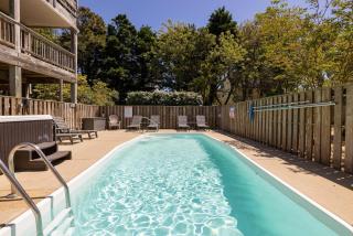 Oceanside retreat with pool & spa June Weeks Open - Sanderling - 9