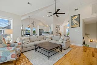Oceanside retreat with pool & spa June Weeks Open - Sanderling - 8