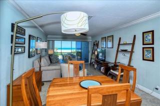 Crescent Royale Condominiums 308 - 3