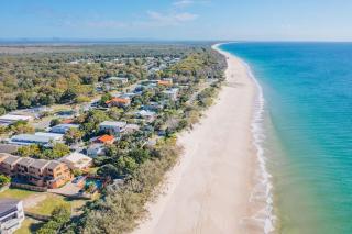 Woorim Waves - Beachfront Comforts with Shared Pool - Woorim - 6