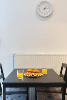 2BR Apt 5' From Lycabettus With Playroom-Arcade And 2 Bathrooms & Kitchens - Athen - 4