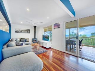 Tranquil Escape with Beautiful Mountain Views - Ninderry - 9