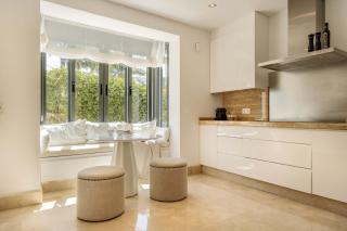 Villa La Perla Impressive Villa with Guest House - Marbella - 9