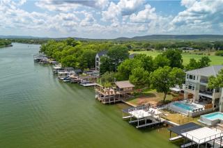The 563 Villa with Concierge Services - Kingsland - 6